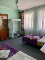 Zweibettzimmer mit Dusche