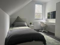 Five Rooms Apart - Ferienwohnung Alsdorf