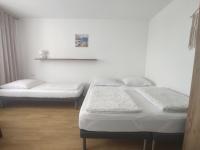 Chambre Quadruple avec Salle de Bains Commune