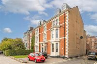 Modern Stylish Jesmond Apartment with parking. - B&B Jesmond
