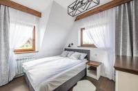Deluxe One-Bedroom Apartment