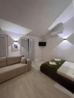 Studio Apartment with Terrace and Sea View