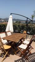 Sunny rooftop loft with gorgeous views of Olbia - Chambres d’hôtes Olbia