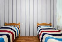 Standard Twin Room with Mountain View