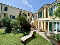 Villa Angelina Holiday Homes I Casa Limone I 5 minuti a piedi dal mare I Giardino I Parcheggio privato - B&B Vallecrosia