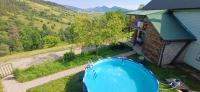 Green House Panorama Karpat - B&B Volosyanka