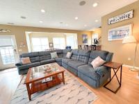 5 Bedroom Home in Old Homestead II - Bed and Breakfast Huron