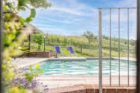 Agriturismo Cantine Bevione - Family Apartments with panoramic view - B&B Farigliano