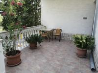 Superior, Vorgesetzter Apartments Tera with 3 rooms and 2 bathrooms, Sea View 100-150m to Beach - B&B Dramalj