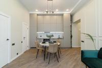 FREE PARKING Old Town Central Station Apart with Balcony - B&B Vilnius