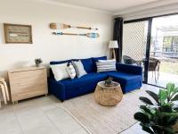 B&B Noosaville - Peaceful Coastal Getaway at Tropical Resort 47IP - Bed and Breakfast Noosaville