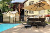 Premier Downtown Telluride Condo with Pool, Hot Tub & Parking - Chambres d’hôtes