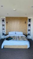 Deluxe Double Room with Balcony and Sea View