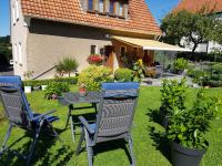 Hedasis Ferienwohnung mit Garten, 500 m vom Möhnesee - ruhig & modern - Ferienwohnung Möhnesee