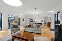 Small Sustainable House - B&B Christchurch