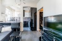 Apartament Ale Antresola! - 4 osobowy przy ratuszu z parkingiem - Space Apart - Bed and Breakfast Jelenia Góra