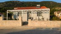Villa Theoni - B&B