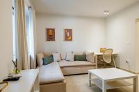 B&B Athènes - Renovated 1st-floor apt-close to the park - Bed and Breakfast Athènes
