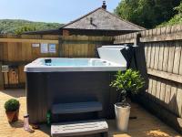Little Coombe, Bookham Court - B&B Dorchester