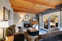 B&B Big Bear Lake - Cozy Mountain Retreat with Private Jacuzzi - Bed and Breakfast Big Bear Lake