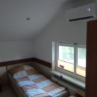 Camera Doppia con Letti Singoli con Bagno Privato