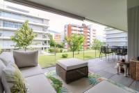 Suite Parco Lago by Quokka 360 - Apartment with Large Terrace Near Locarno Lido - Chambres d'hôtes Locarno