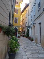 App OLIVE Old Town - Chambres d’hôtes Poreč