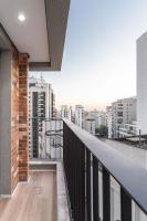 Apartamento con balcón