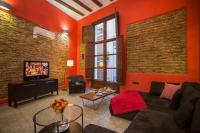 Next to Central Market, Cathedral and Town Hall - Ferienwohnung Valencia