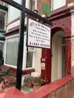 Oakwell Guest House - Bed and Breakfast