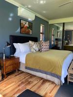 Business Zimmer mit Kingsize-Bett