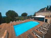 B&B Monbazillac - Villa Monbazillac, vue exceptionnelle, piscine, jacuzzi 10-16 pax - Bed and Breakfast Monbazillac