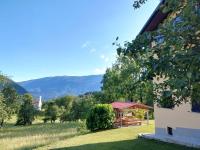 Apartma Logar - B&B