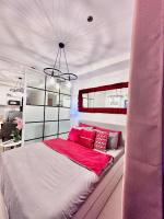 Aesthetic One Bedroom Beside SM w Pool, Wifi and Netflix - B&B Cagayan de Oro