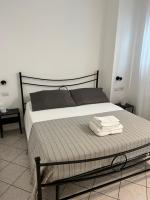 B&B Albese Con Cassano - JACAM home free parking - Bed and Breakfast Albese Con Cassano