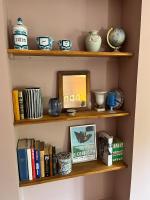 Zimmer mit Kingsize-Bett und Bergblick