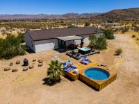 B&B Joshua Tree - Ranch W/ Jacuzzi, Hammocks, & 360 Mountain Views - Bed and Breakfast Joshua Tree