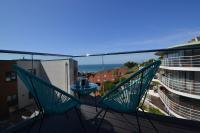 B&B Woolacombe - 9 Middlecombe - Luxury Apartment at Byron Woolacombe, only 4 minute walk to Woolacombe Beach! - Bed and Breakfast Woolacombe