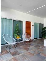 Apartment Tortugas - rooms with AC and great pool at 5 min from Carrizalillo beach and Benito Juarez Bulevard - B&B