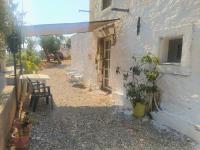 METAXIAS HOUSE - Bed and Breakfast Leonídio