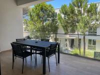 EME APARTMENTS - Kompleksi San Pietro, Gjiri i Lalzit - Chambres d'hôtes Draç