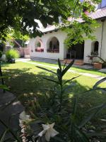 Elisabeth Vendégház - B&B