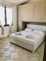 B&B Santa Luria - Casa Almond - Bed and Breakfast Santa Luria