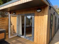 Beechnut Lodge with Hot Tub - Ferienwohnung Cupar