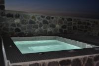 Erimo Vip - Bed and Breakfast Vourvoúlos