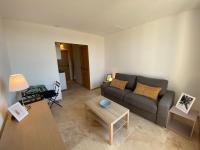 Marion - La Maison Racine 3 -Charmant studio au cœur du CV - B&B Avignone