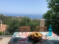 Rez de villa avec terrasse vue mer - B&B