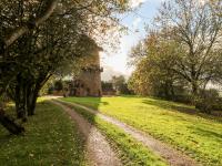 B&B Ormskirk - Windmill On The Farm - Bed and Breakfast Ormskirk