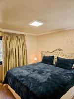 Deluxe Suite with Spa Bath