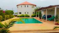 B&B Ndayane - La case ronde avec Piscine -Ndayane - Bed and Breakfast Ndayane